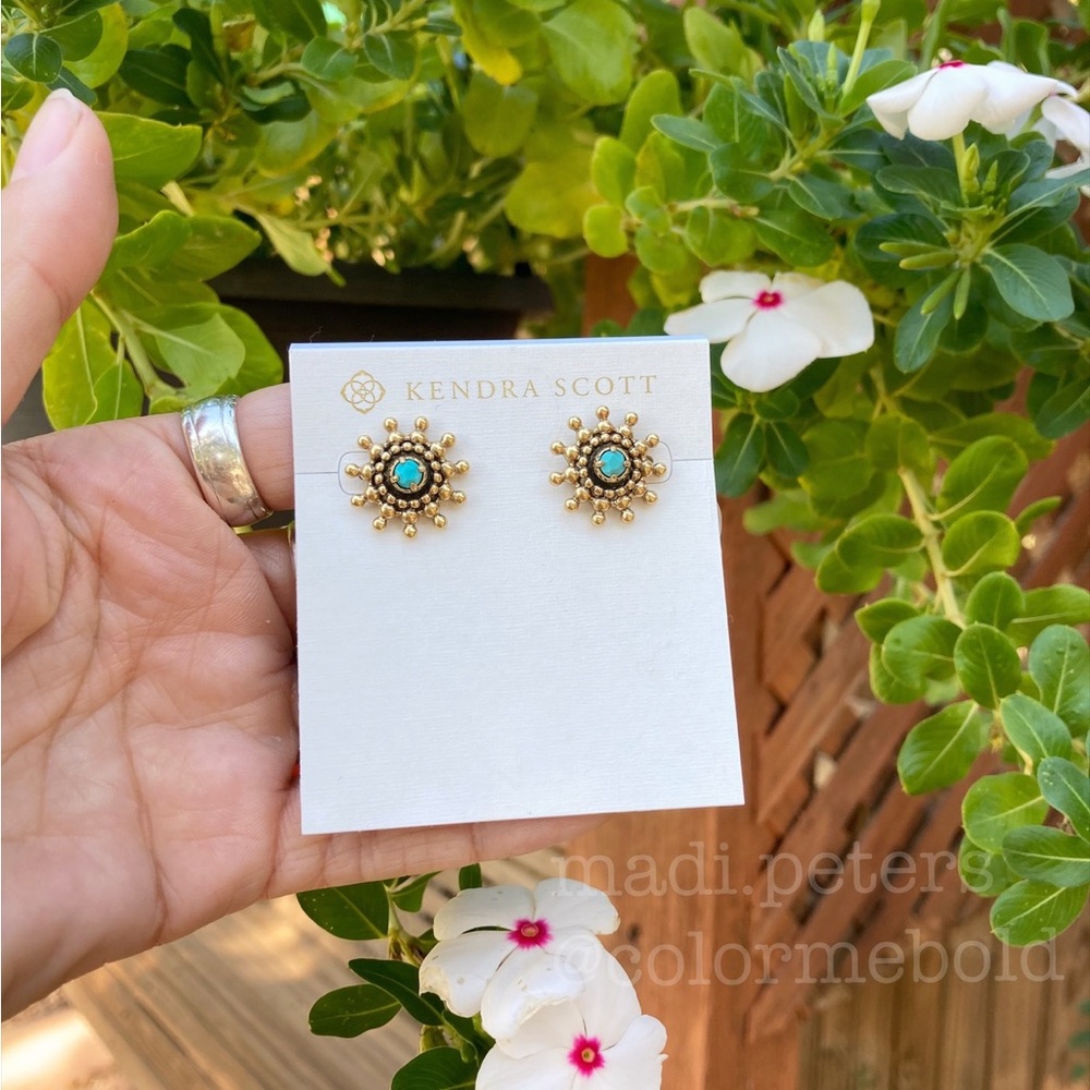 Kendra Scott Dryden Earrings in Vintage Gold